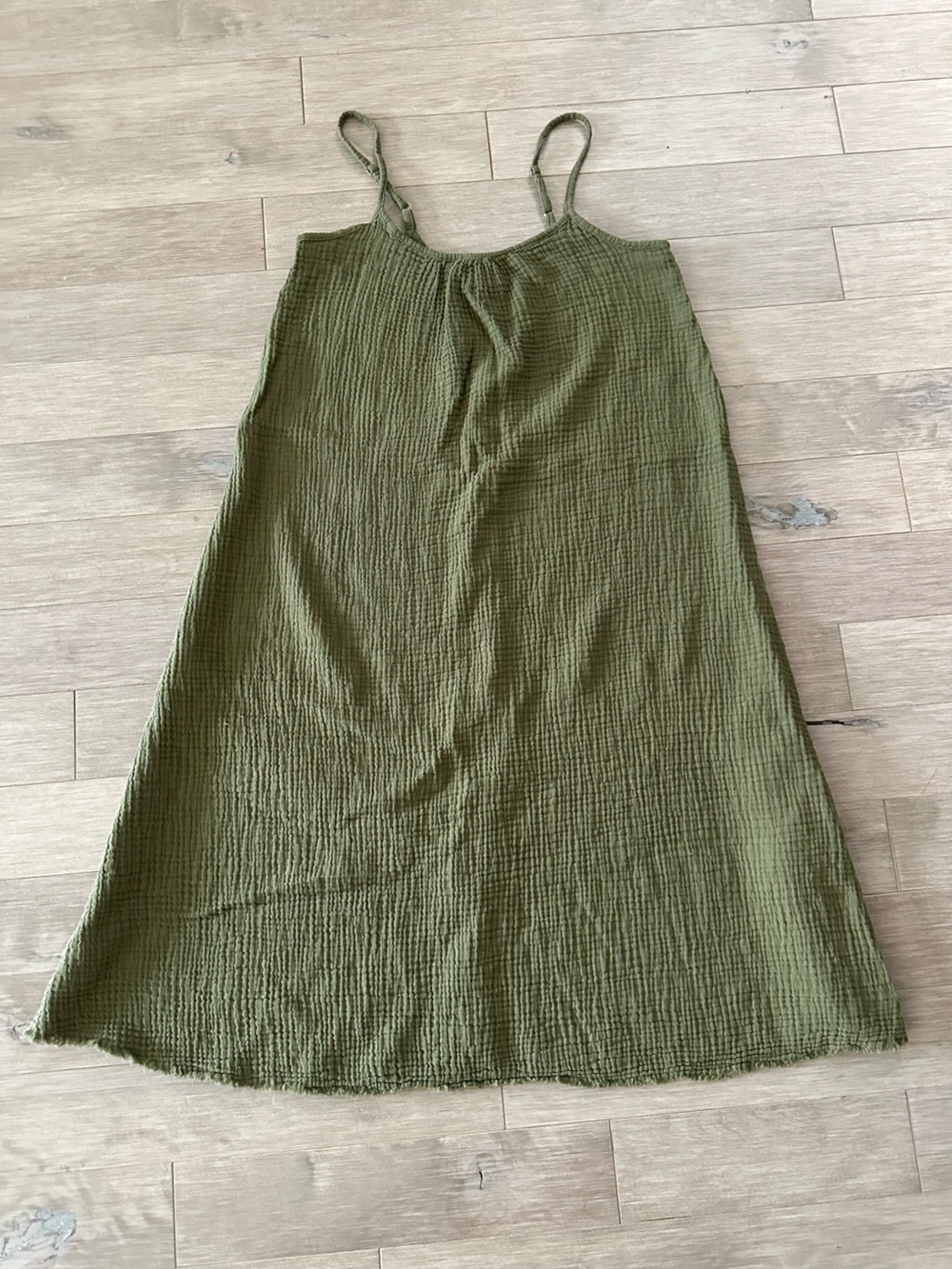 Nation LTD 100% Cotton Olive Green Midi Dress with Textured Crinkle Fabric XS